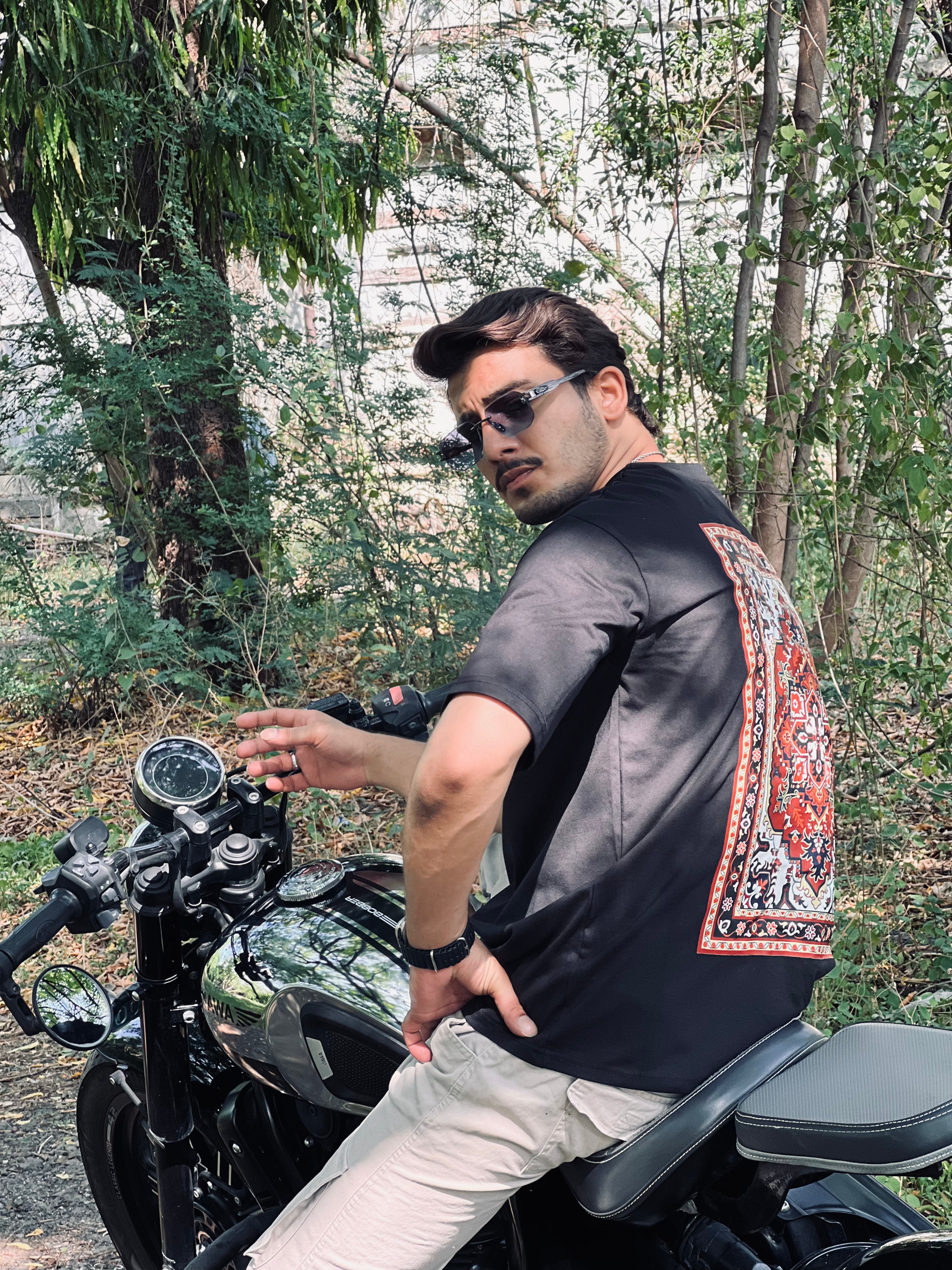 Persian Rug – Arabic Qaleen-Inspired Tees